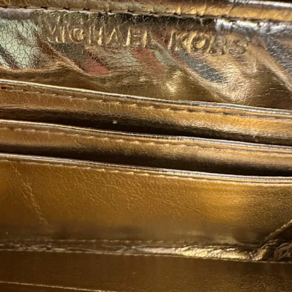 EUC Michael Kors Zip-around Wristlet~ Monogrammed~ Brown Leather (D25) - Picture 4 of 4